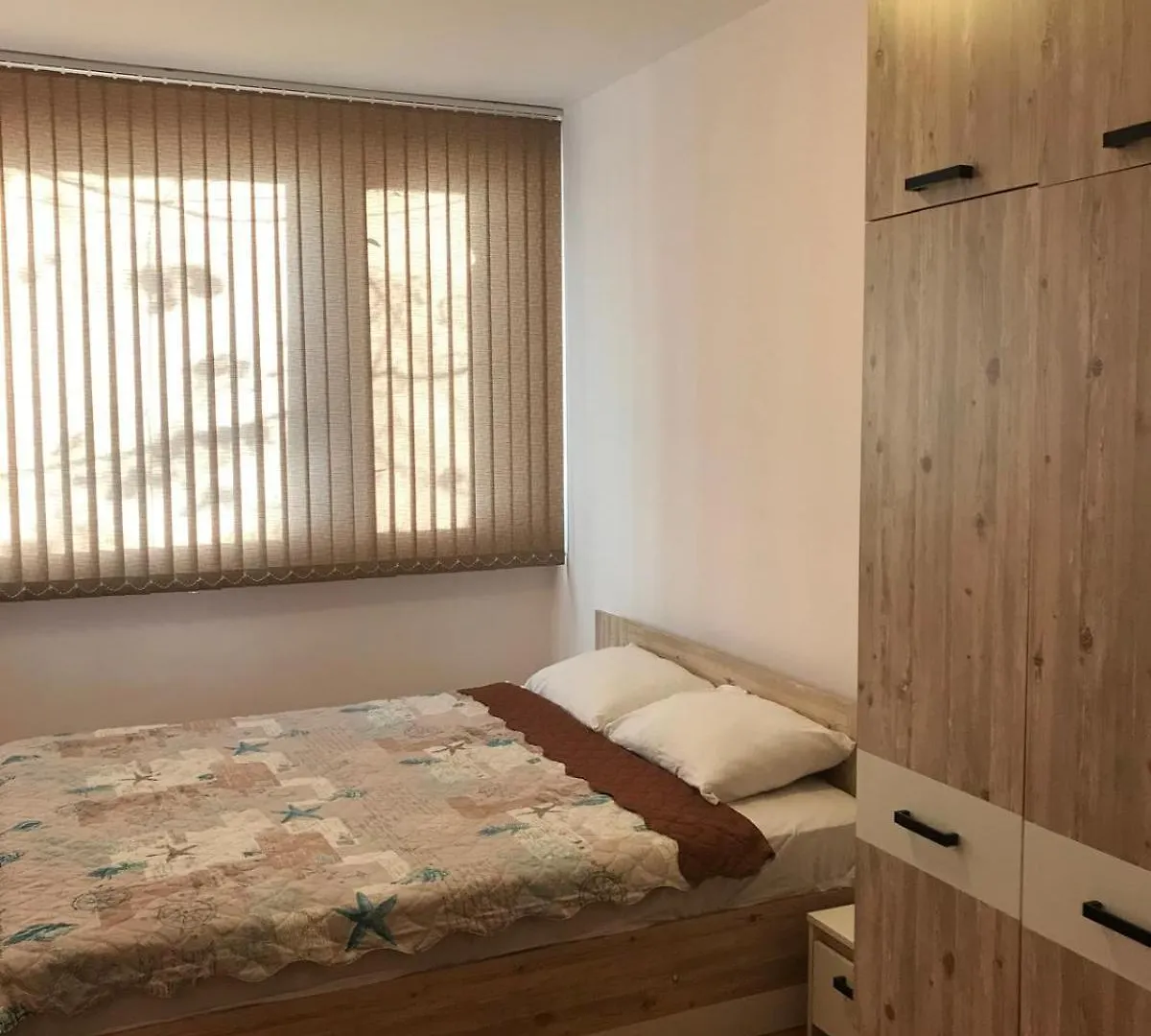 Апартаменти За Нощувки -Лазур Burgas 0*,  Bulgarien